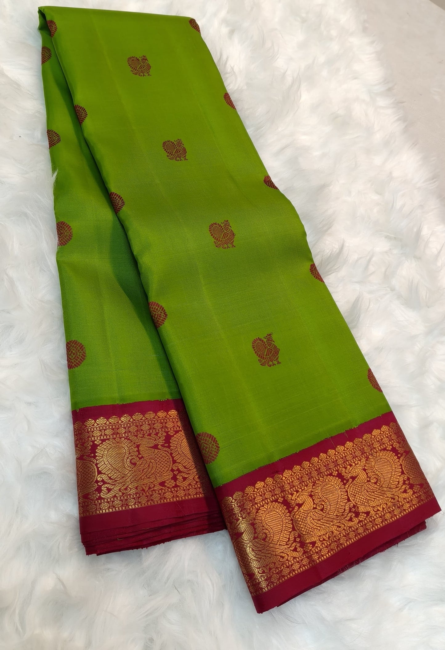 Parrot Green Handwoven Pure Silk Kanchi Pattu Saree with Maroon Korvai Peacock-Inspired Border