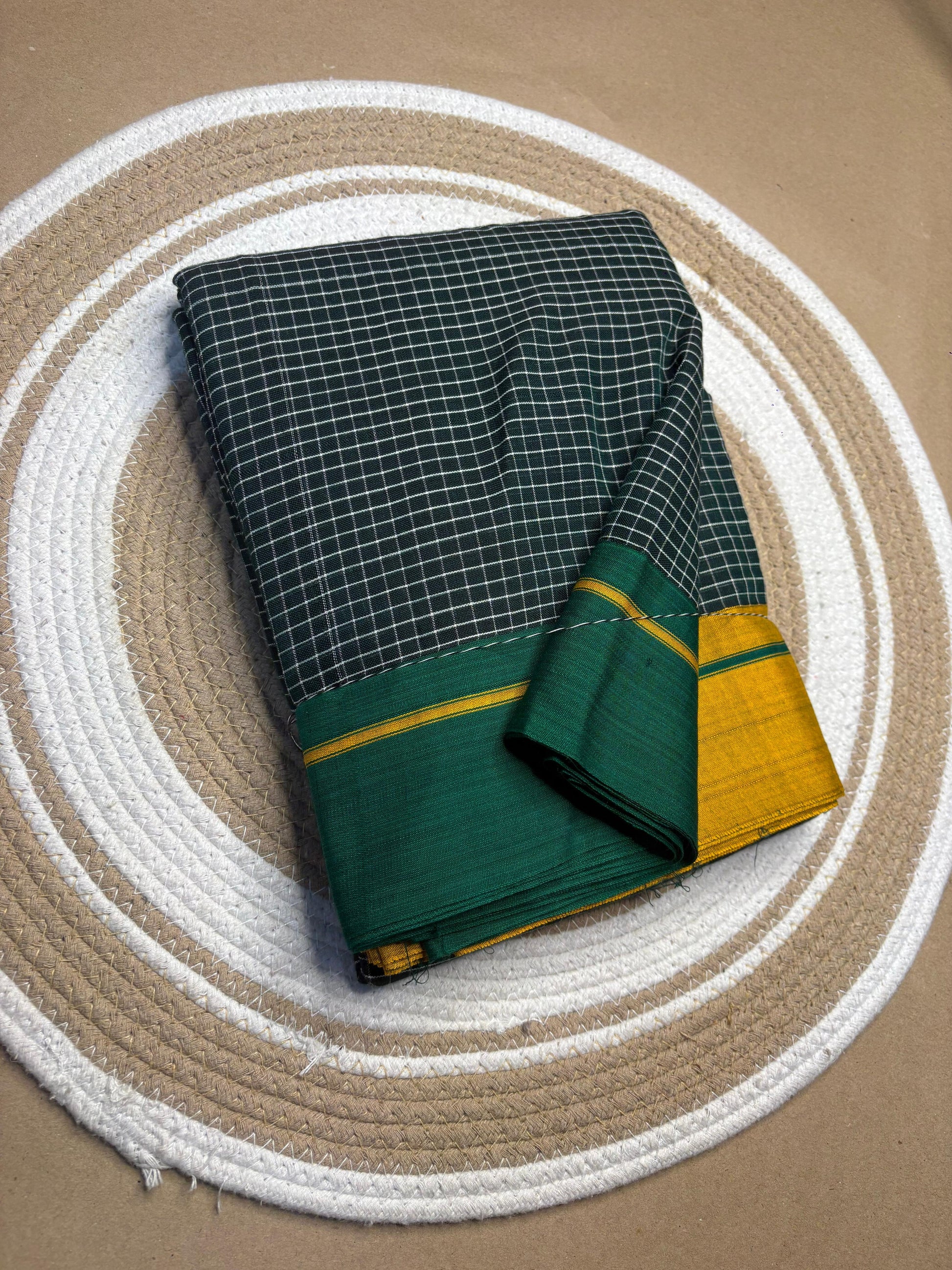Patteda Anchu temple weave saree pallu detail — Idam Living
