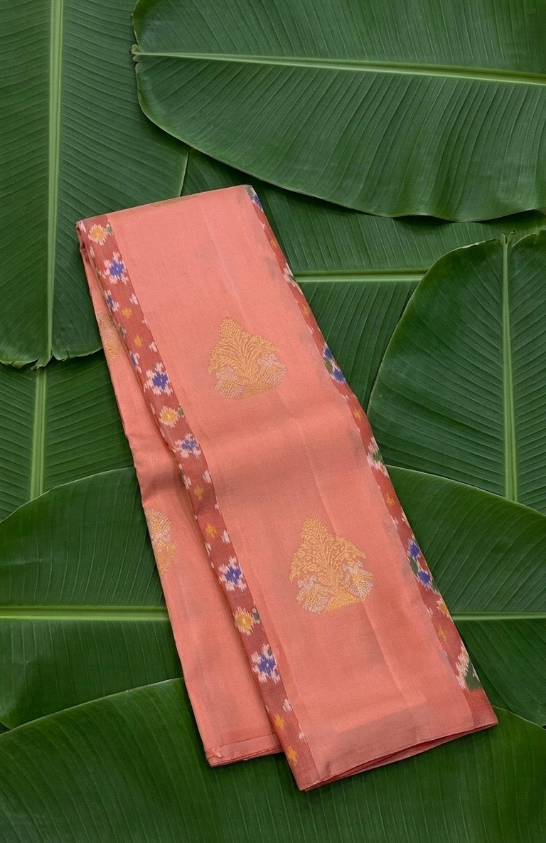 Peach and peach pink butta Kanjeevaram silk saree with pochampally ikat border and hexagonal silk thread butta — Idam Living