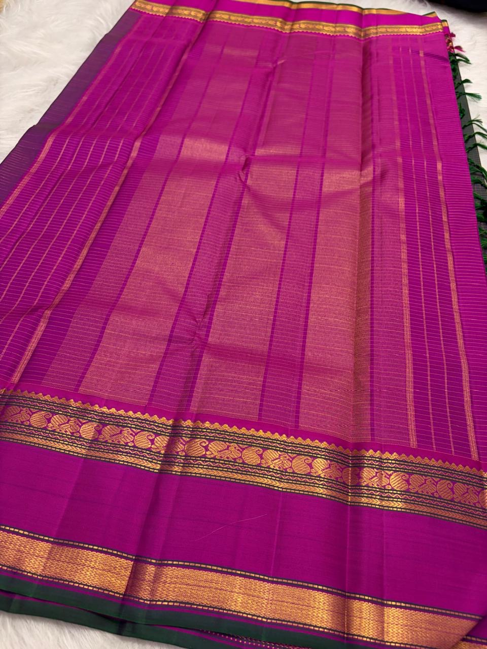 Peacock Green and Magenta Handwoven Pure Silk Kanjipuram Saree with Zari Kattam Rettapet Border