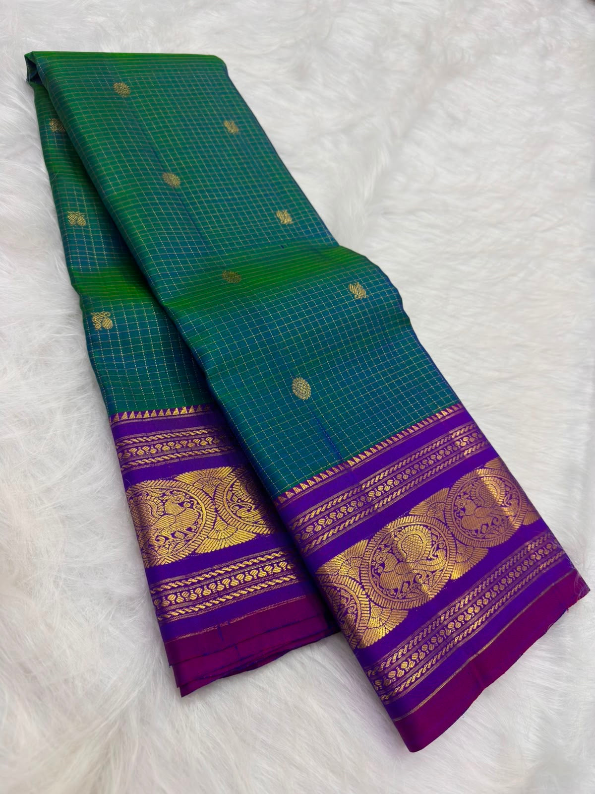Full view of peacock teal shot colour handwoven Kanchipuram pure silk saree with sorgavasal border — Idam Living