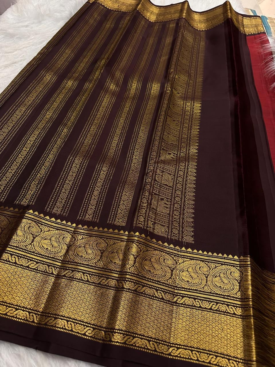 Vermilion Orange-Red Kanjipuram Saree — full drape, pure silk Kanchipuram handwoven — Idam Living