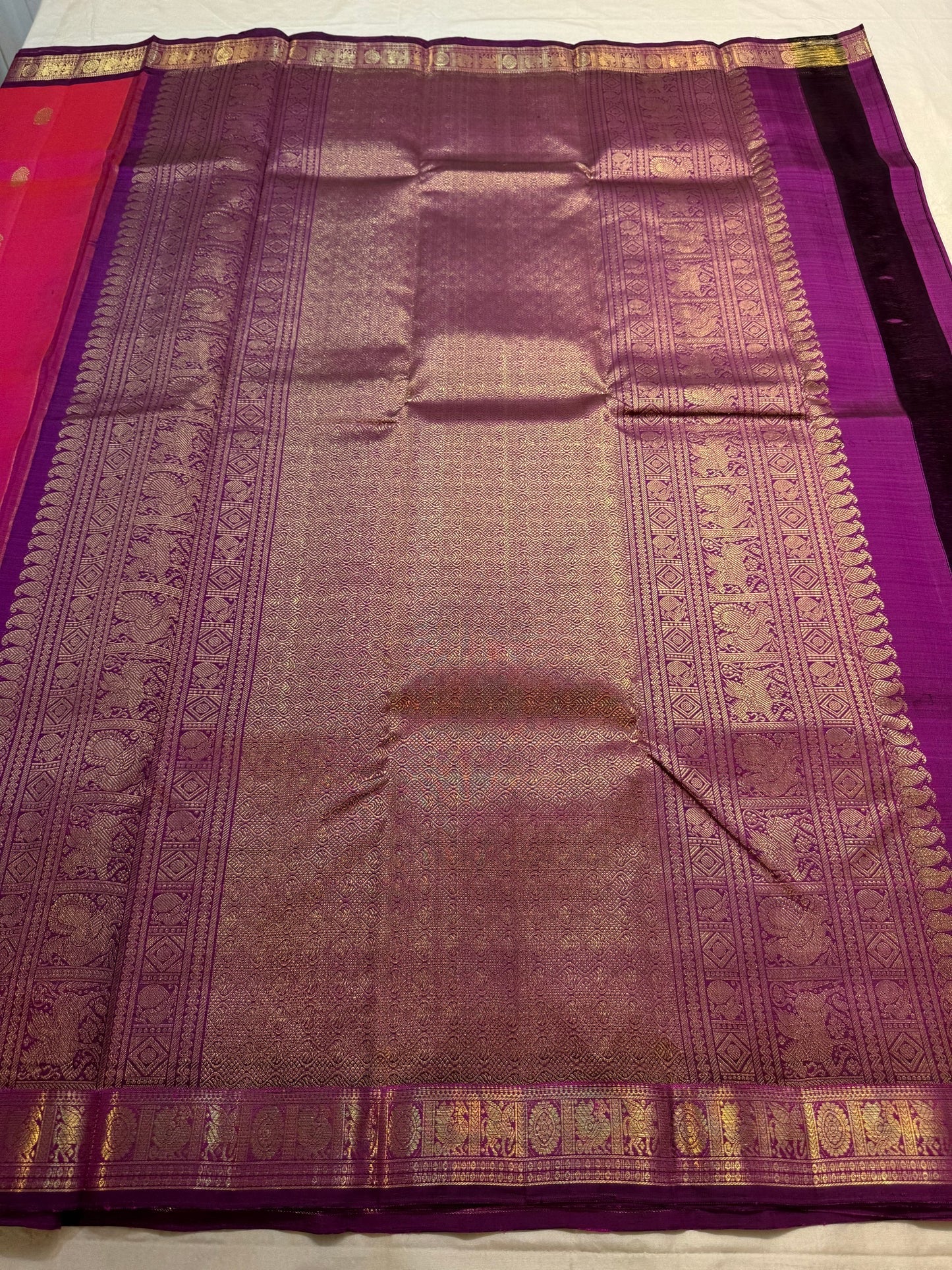 Raspberry Pink pure silk KanchiPattu saree — aubergine pallu detail
