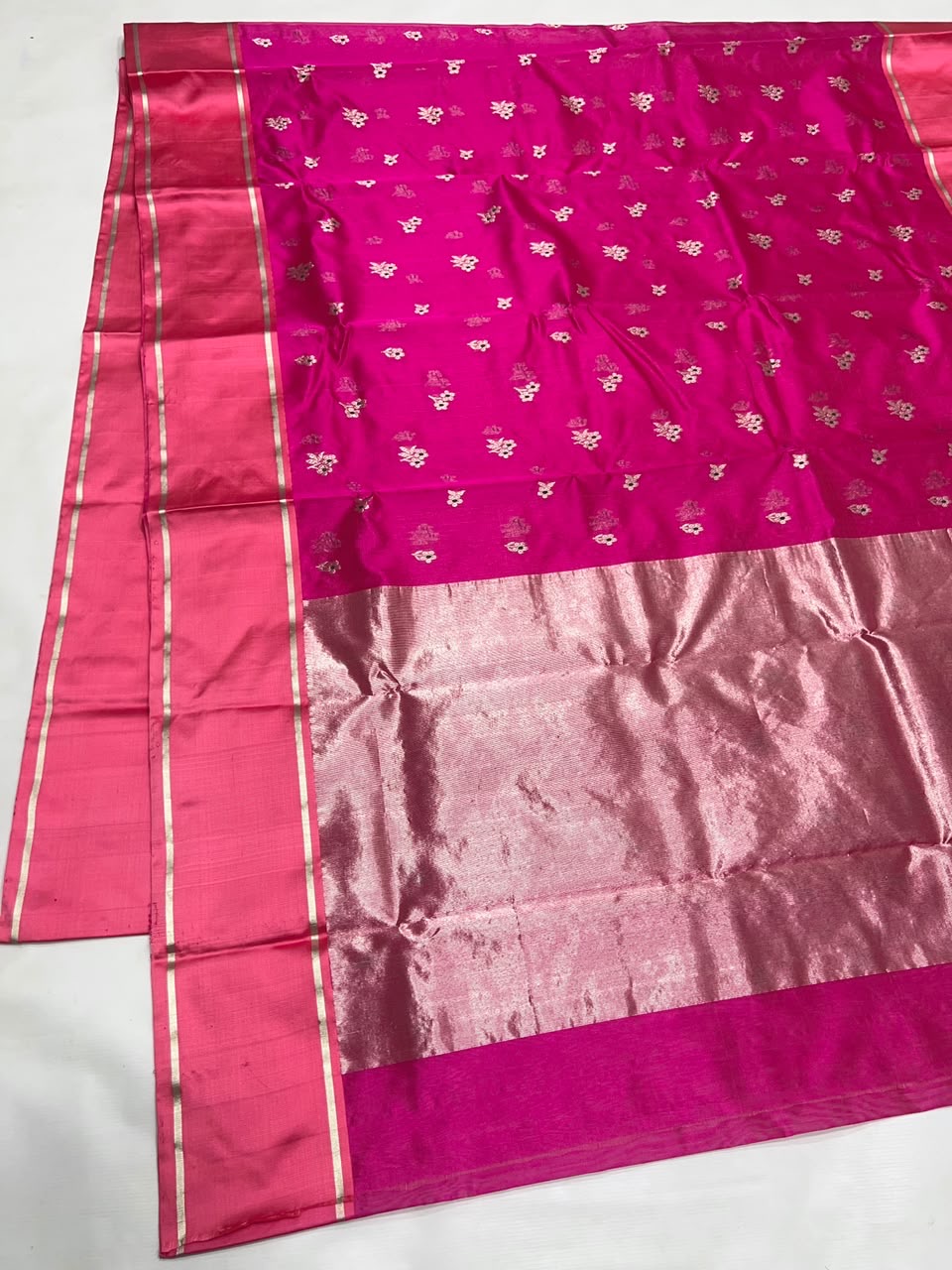 Pink Pattu Silk Chanderi pallu detail