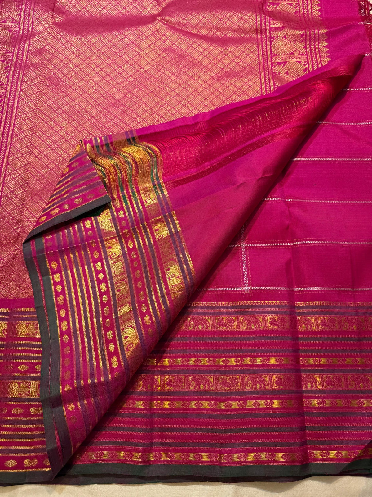 Pink Varisaipet Kanjivaram pure silk saree draped view