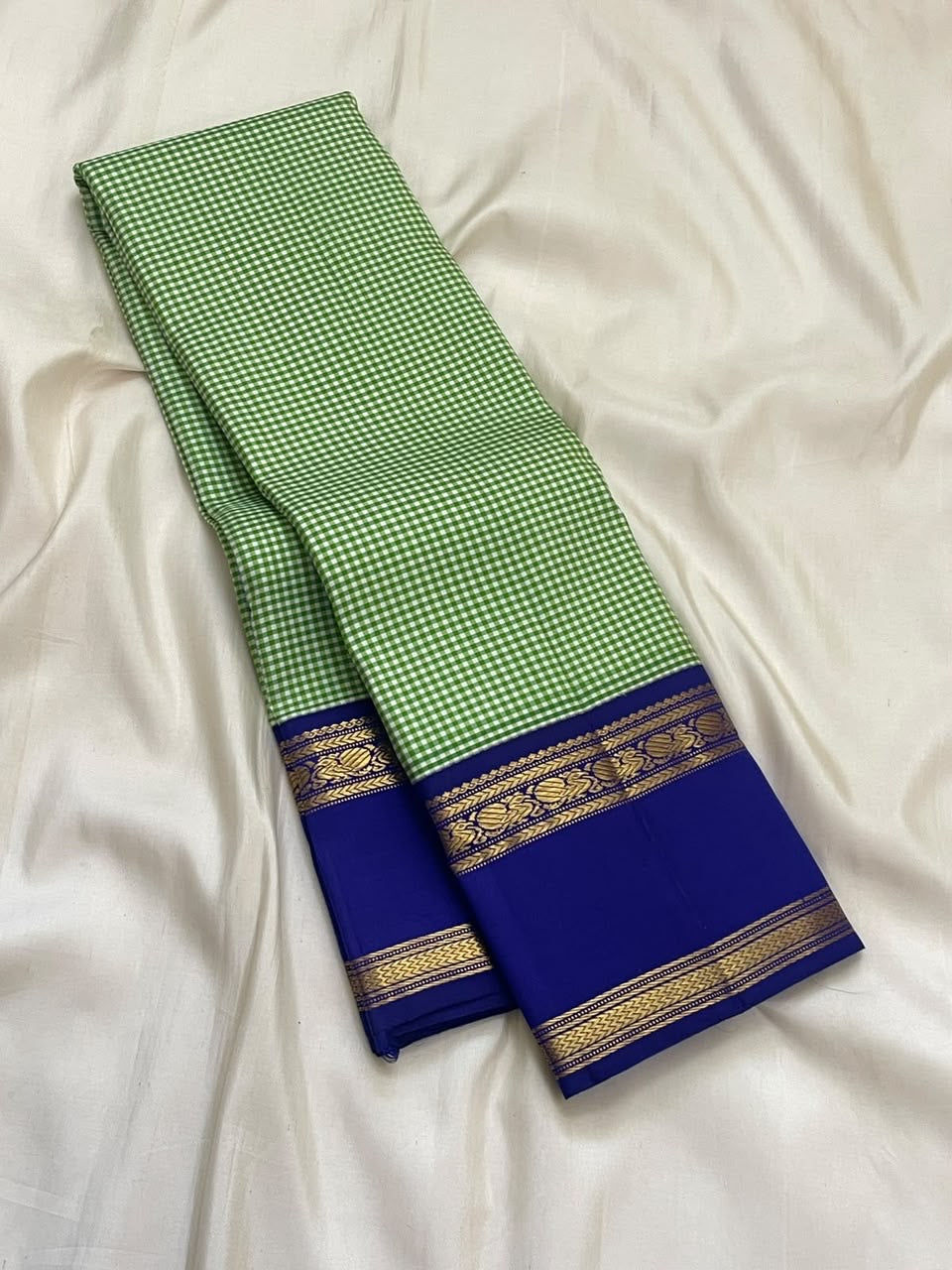 Pistachio Green Handwoven Pure Silk Kancheepuram Kanchi Kattam Saree with Neelam Blue Gold Zari Border