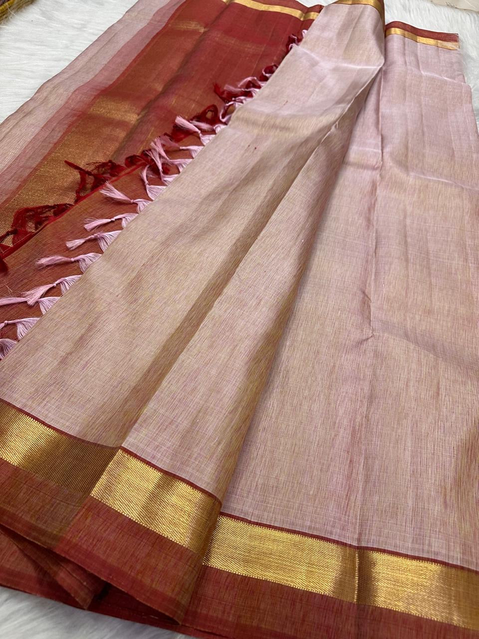 Blush Pink Handwoven Pure Silk Kanjeevaram Saree with Plain Body and Deep pink  Zari Border