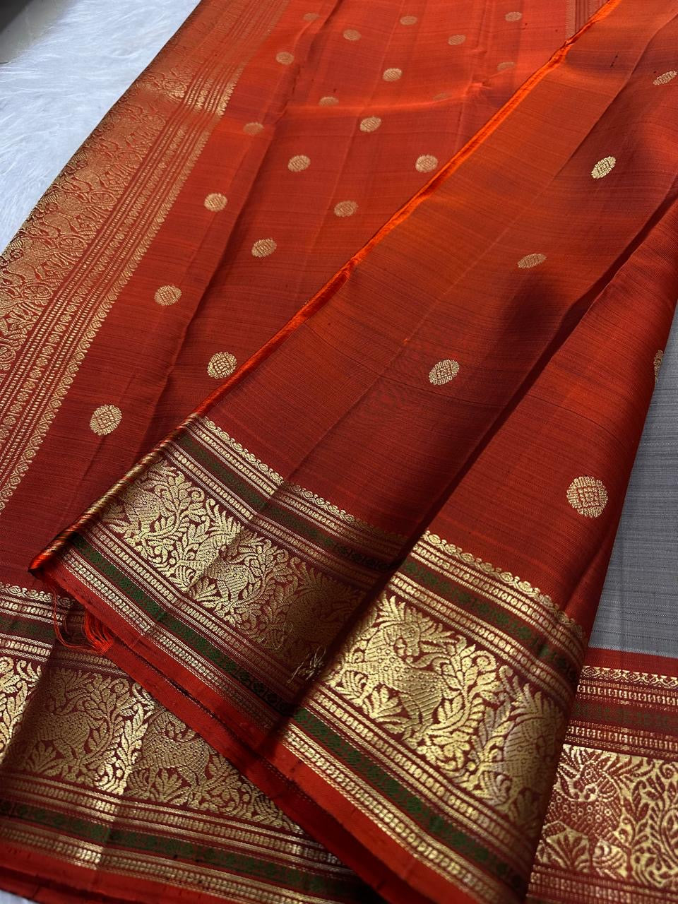 Smoky Taupe Kanjipuram silk saree – full drape with bird zari buttas — Idam Living