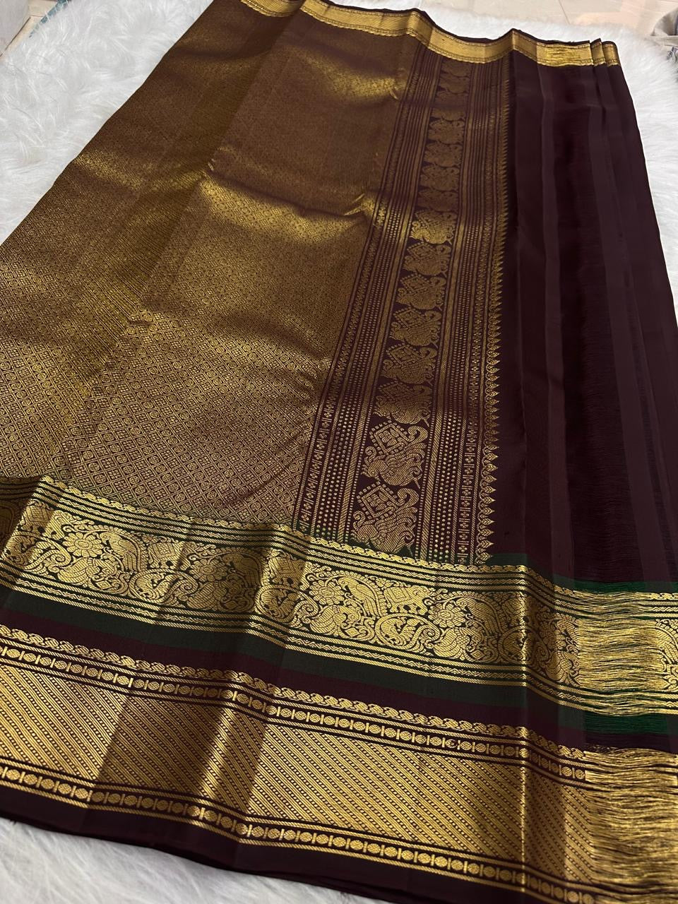 Deep Plum Handwoven Pure Silk Kancheepuram Saree with Rettapet Heritage Motif Border