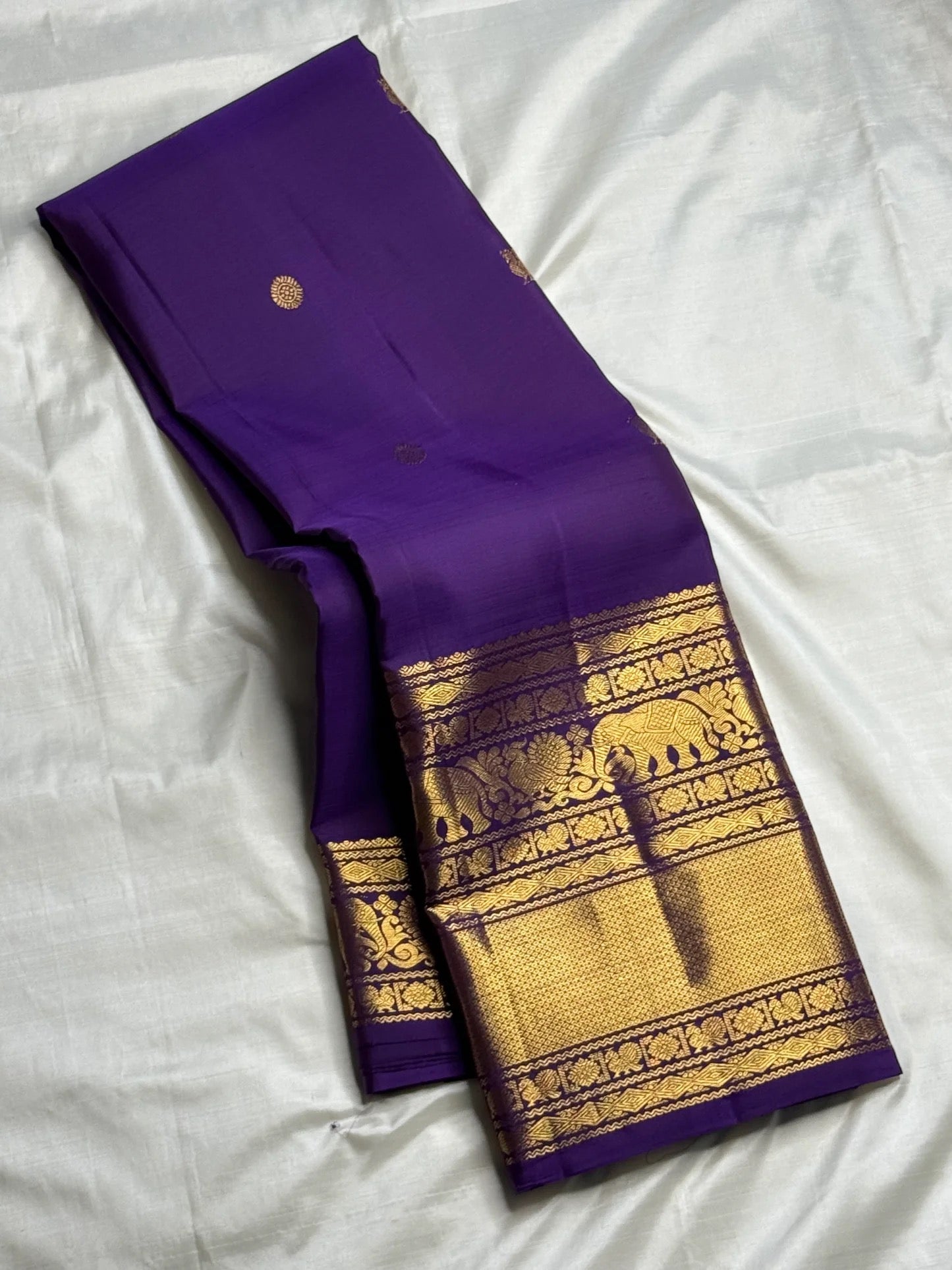 Royal purple handwoven pure silk Kanjipuram Butta saree, full view — Idam Living