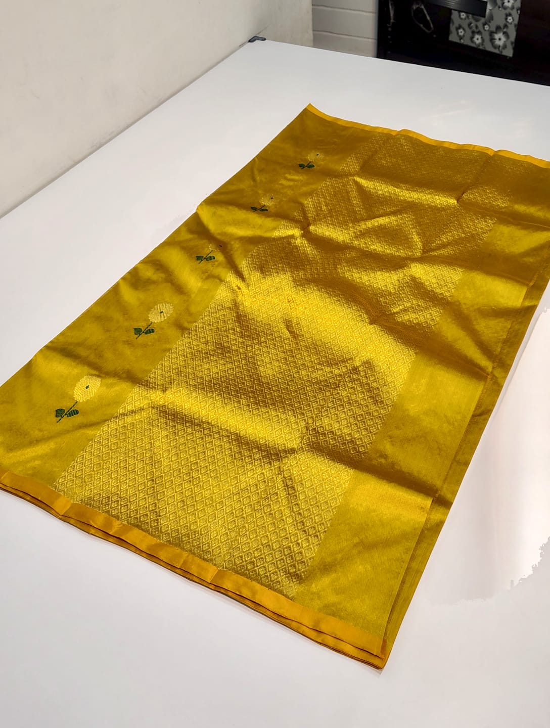 Handwoven yellow Pure Silk Chanderi saree