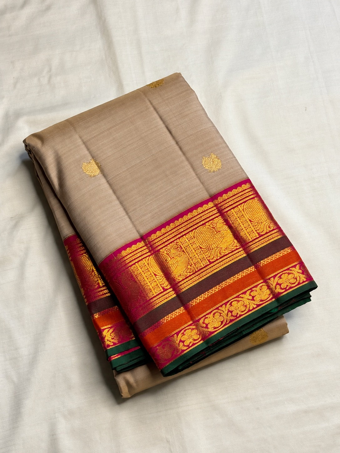Sandalwood Taupe Pure Silk Kanjivaram Varisaipet Saree with Kamalam Motifs – view 3