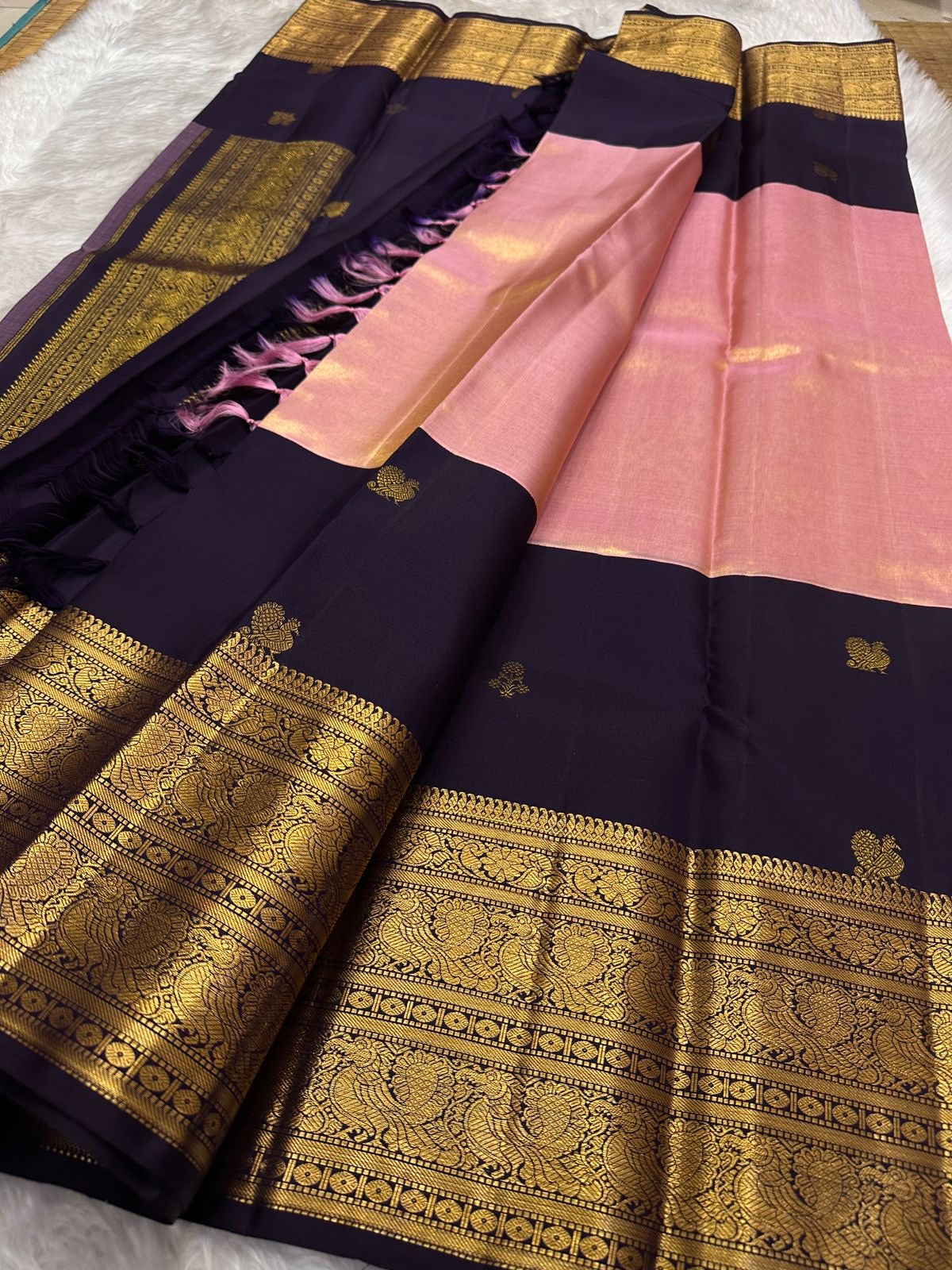 Handwoven pink tissue silk KanchiPattu Korvai saree, pure silk texture