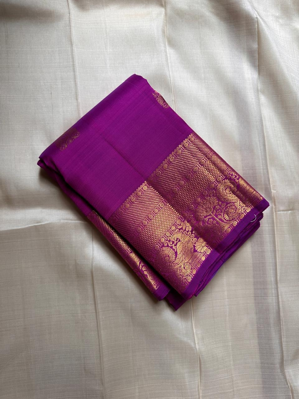 Purple handwoven Kanchipuram silk saree with vairaoosi body and varisaipet gold zari border — Idam Living