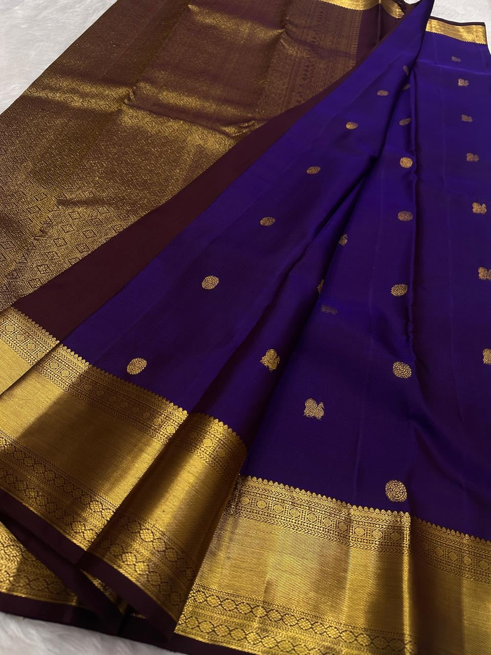 Purple Handwoven Pure Silk Kanchipuram Saree with Mayil Chakram Butta