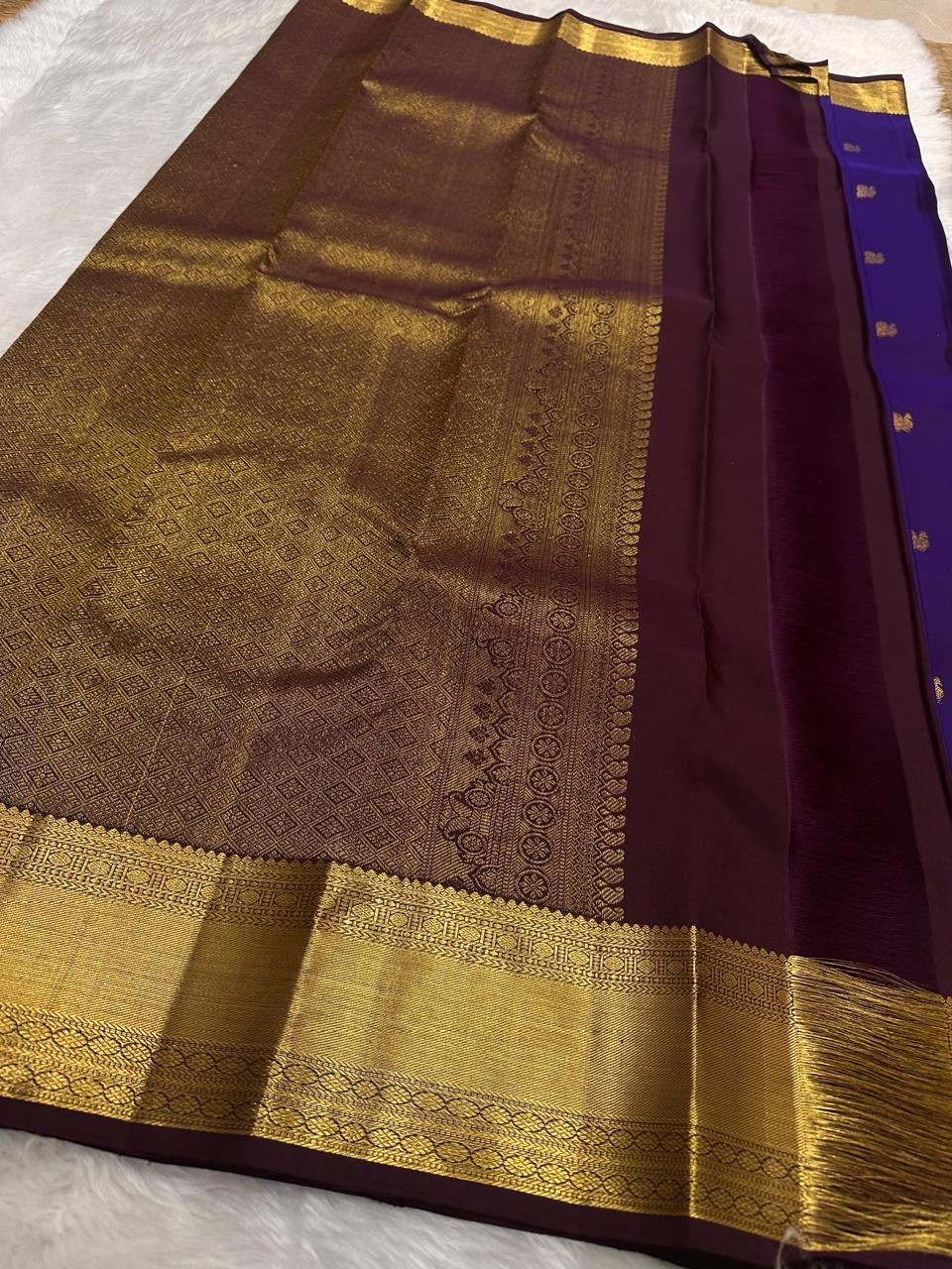 Purple Handwoven Pure Silk Kanchipuram Saree with Mayil Chakram Butta