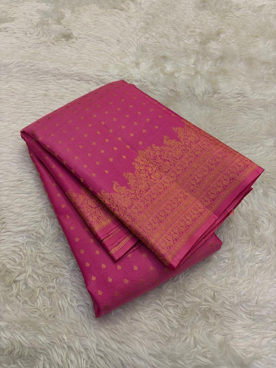 Radiant pink Kanjipuram pure silk saree with all-over gold zari butta — Idam Living