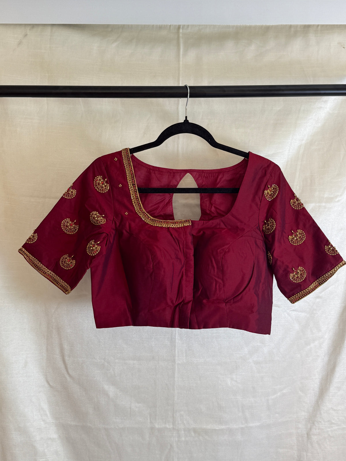 Handcrafted look heritage jewellery inspired Ramyam embroidered blouse