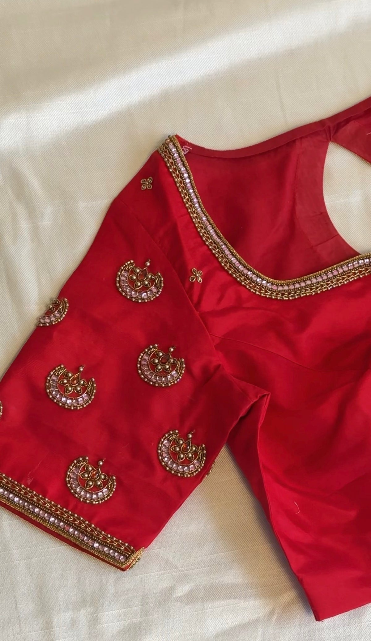 Ramyam blouse with traditional temple jewellery motif embroidery