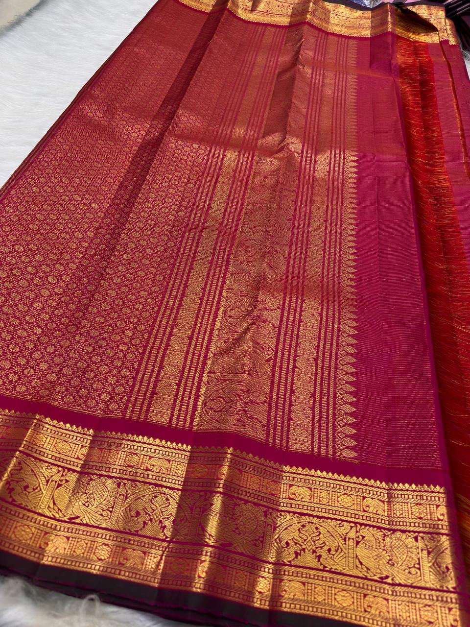 Raspberry Pink pure silk Kanjipuram saree — gold butta