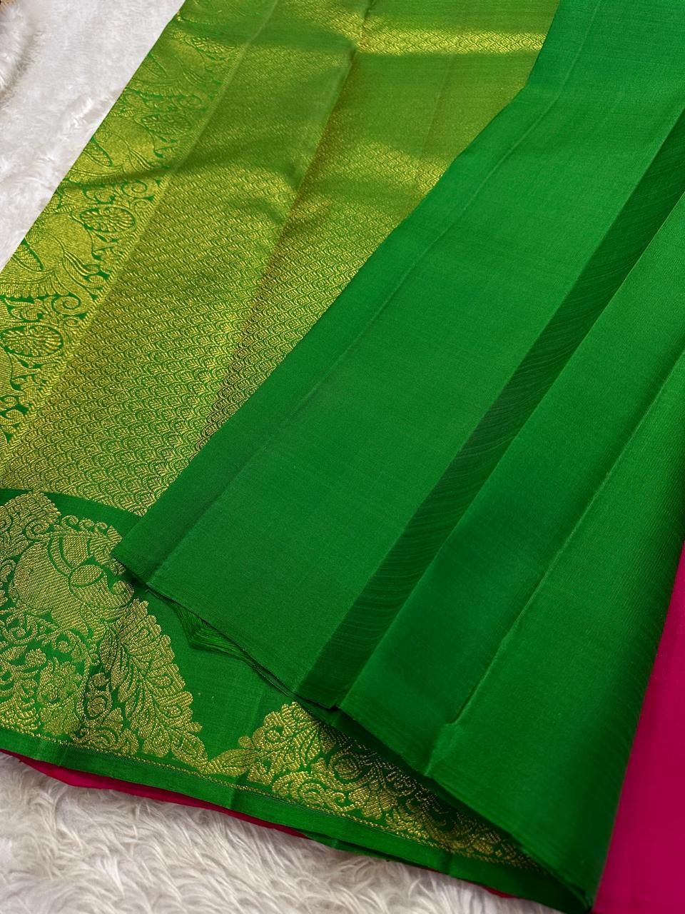 Raspberry pink Butta Pure Silk Kanchi Pattu saree, full drape