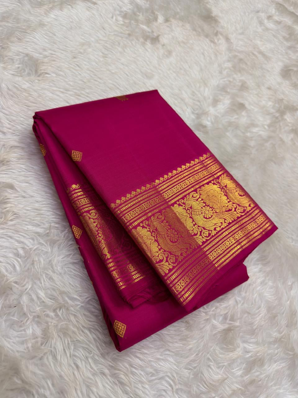 Raspberry Pink Handwoven Pure Silk Kancheepuram Saree with Dark Contrast Korvai Zari Border