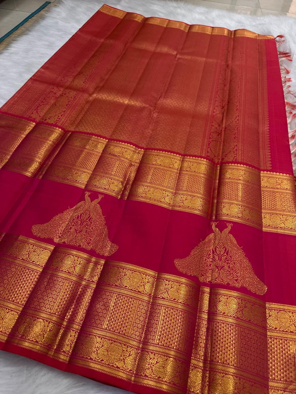 Ivory pure silk Kanjivaram saree — raspberry pink korvai border