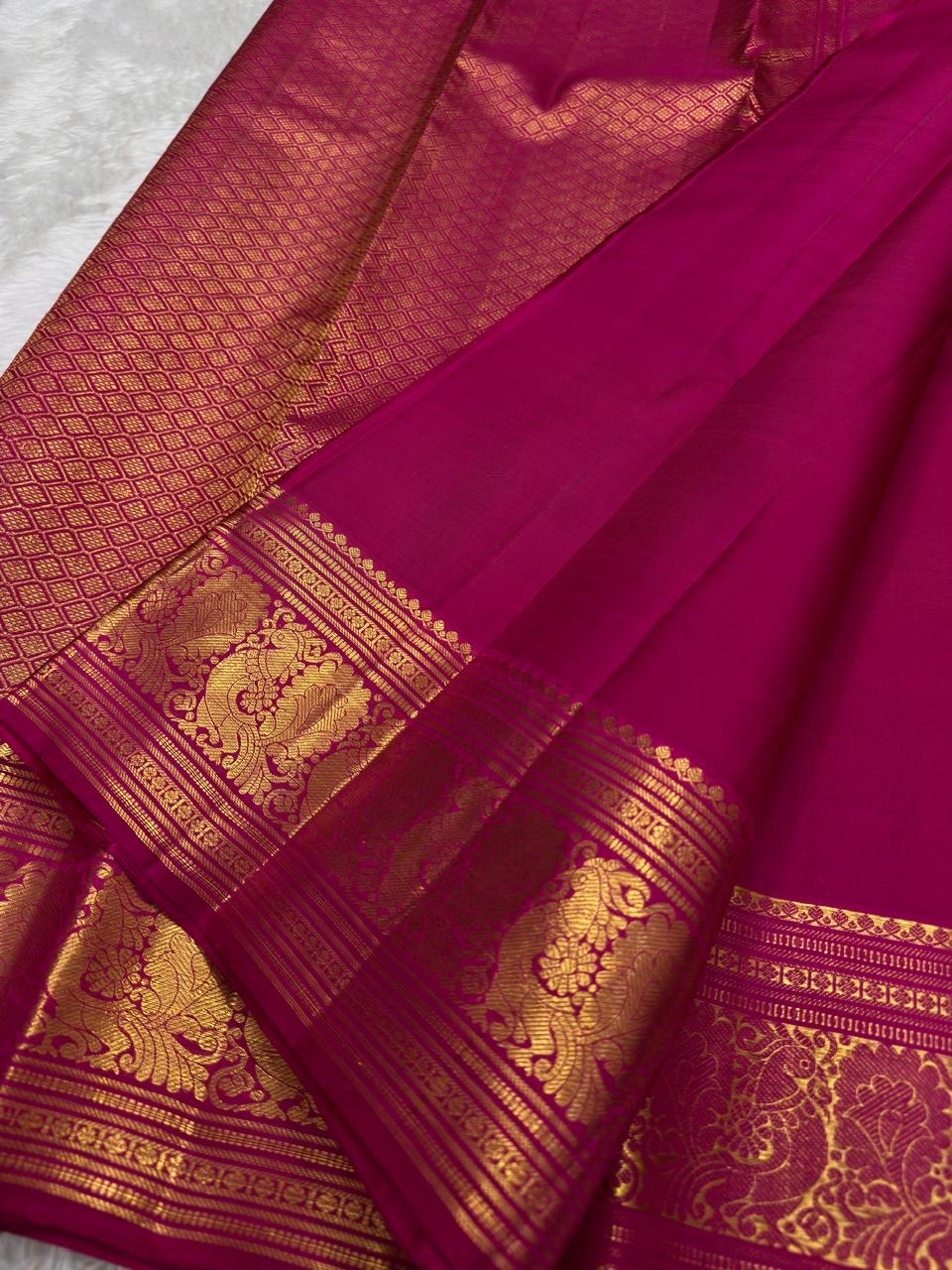 Raspberry Pink Handwoven Pure Silk Kancheepuram Saree with Dark Contrast Korvai Zari Border