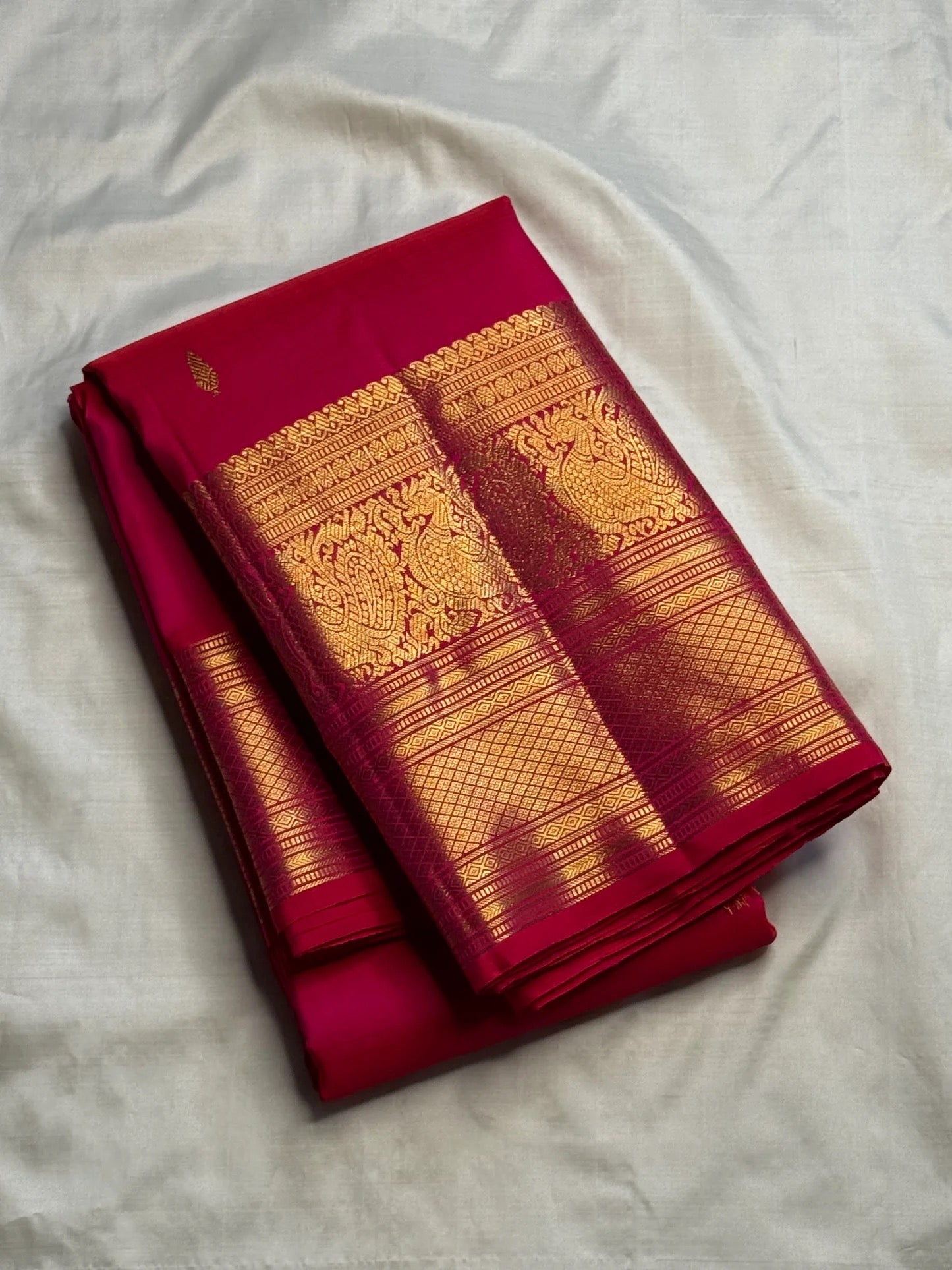 Raspberry Pink pure silk Kanjipuram saree — full saree view