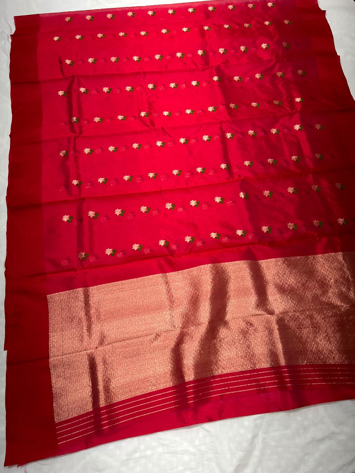 Raspberry-red Chanderi handloom saree from Idam Living