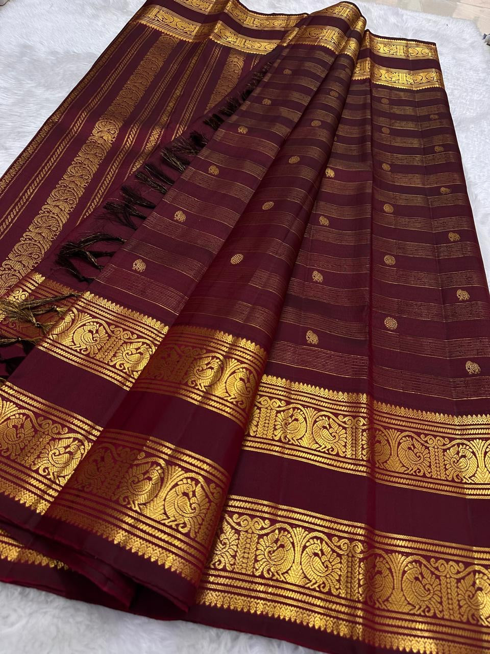 Rich Magenta Handwoven Pure Silk Kancheepuram Saree with Rettapet and Peacock Border
