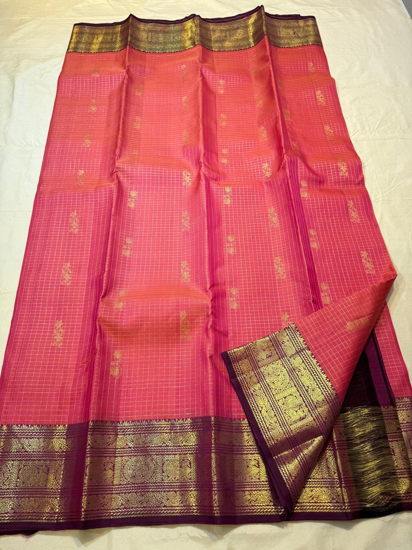 Deep plum korvai border on rose orange shot colour Kanchipuram pure silk saree — Idam Living