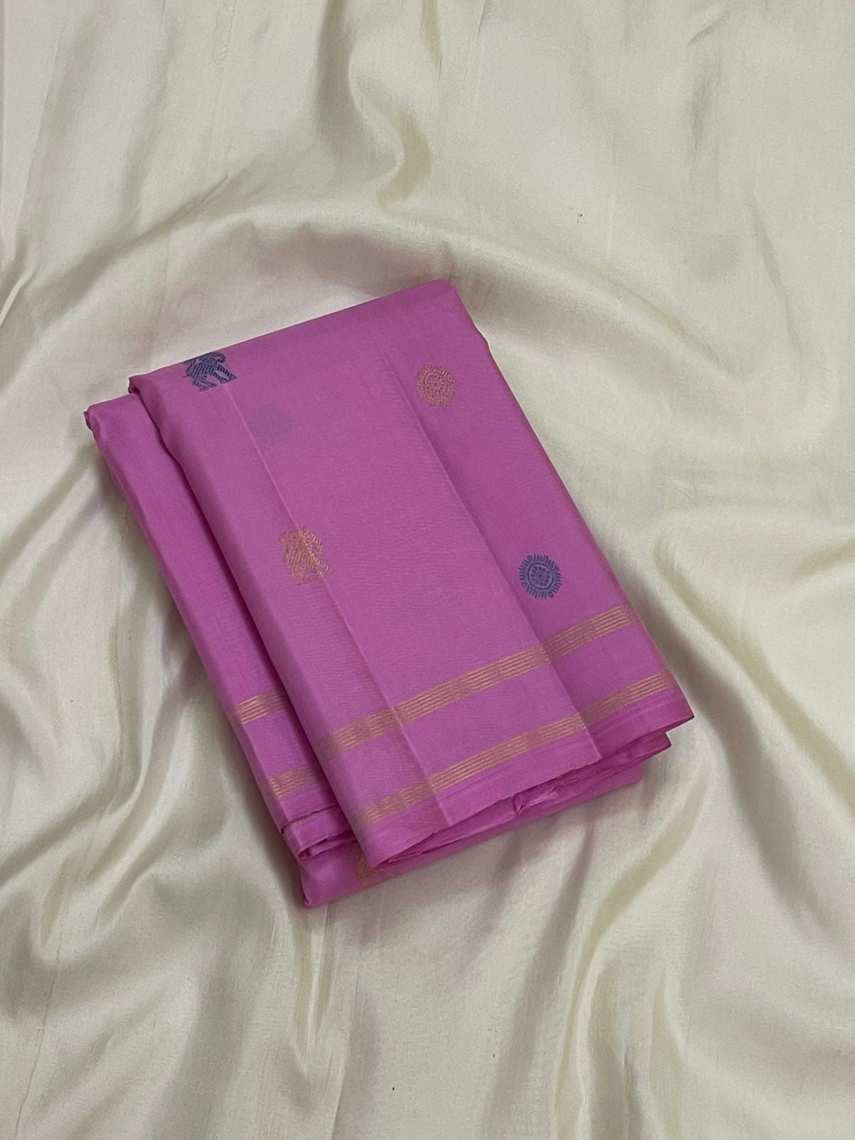 Full spread of rose pink Kancheepuram saree with multi-colour silk thread butta — Idam Living