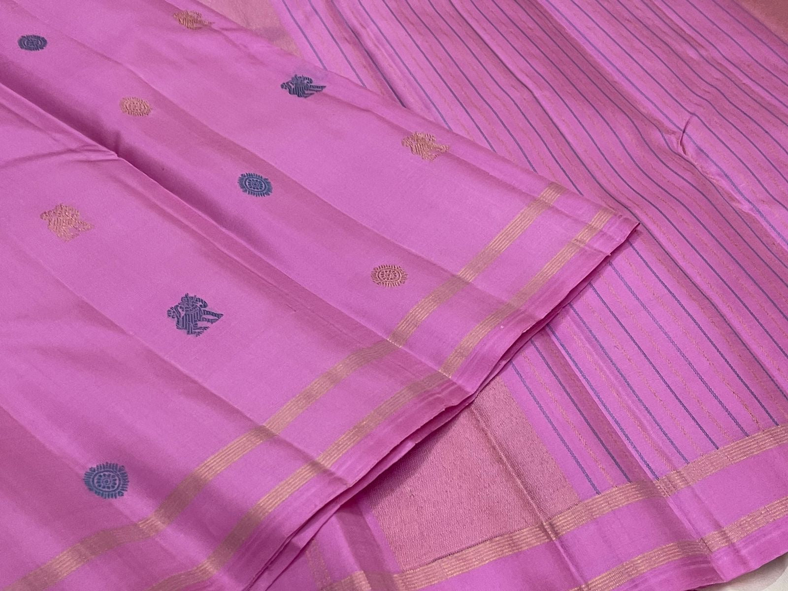 Multi-colour silk thread butta in navy and copper on rose pink Kancheepuram silk saree — Idam Living