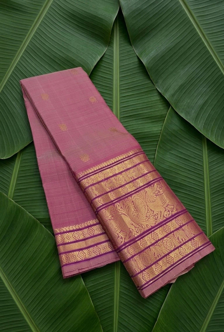 Rose pink handwoven Kanchipuram pure silk saree with vairaoosi weave and varisaipet mayil butta border — Idam Living