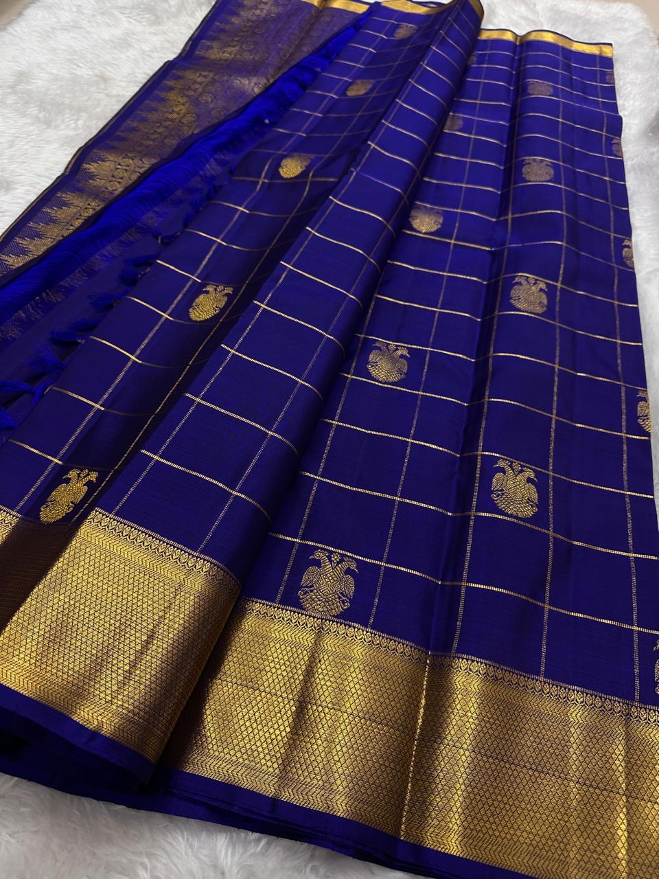 Self blue border with dense gold zari on royal blue Kanjivaram Kanchipuram silk saree — Idam Living