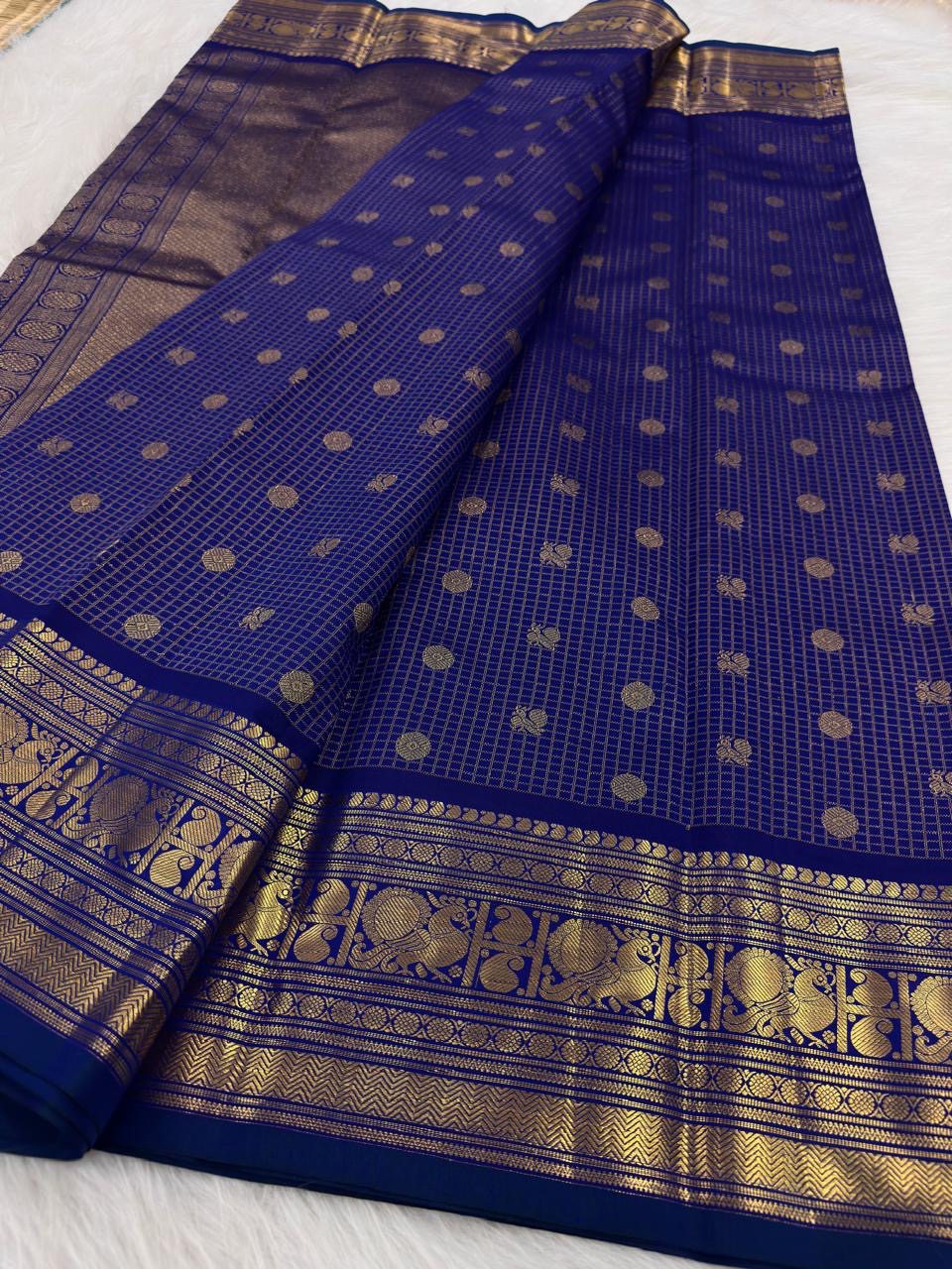 Royal blue Kanjipuram silk saree, full drape