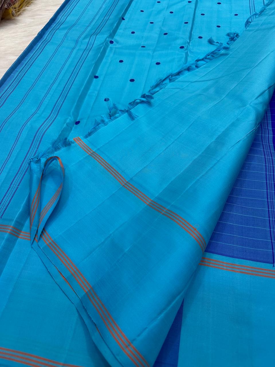 Royal-blue pure silk Kanjipuram Rettapet saree, full drape — Idam Living