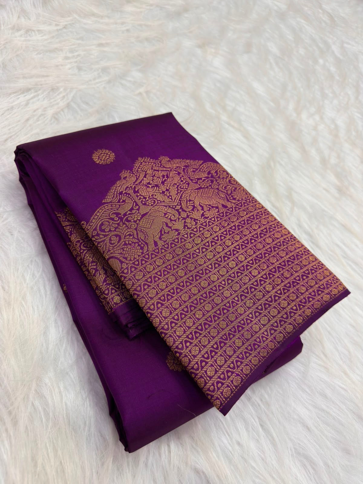 Royal Purple Kanjipuram pure silk saree folded view