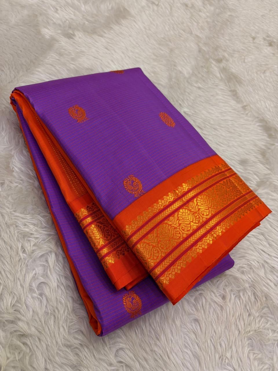 Full drape of royal purple pure silk KanchiPattu saree