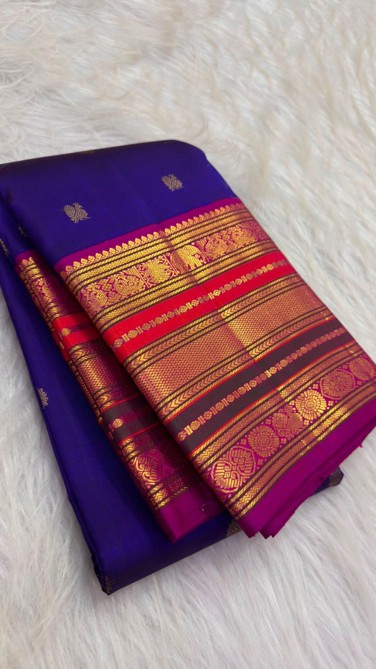 Royal Violet Handwoven Pure Silk Kanjeevaram Saree with Varisaipet Elephant Peacock Border