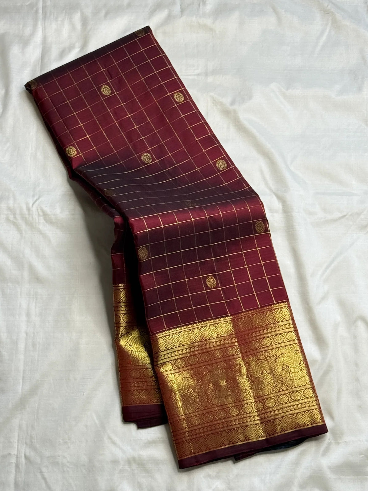 Vintage colour Kanchipuram silk in Saanthu Pottu maroon