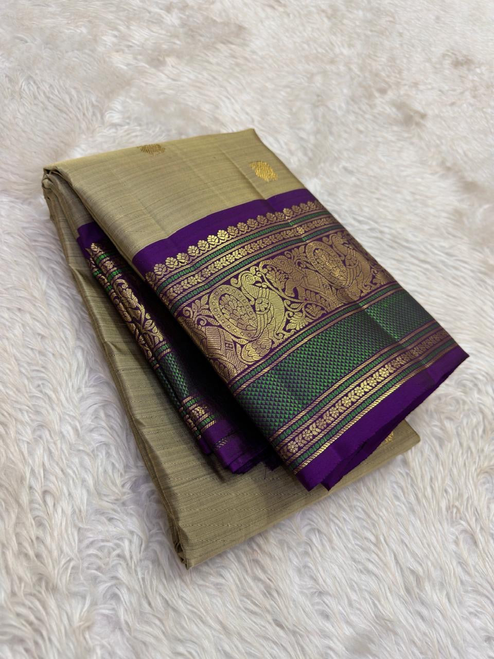 Sage Olive Handwoven Pure Silk Kanchipuram Saree with Varisaipet Mayil Butta Border