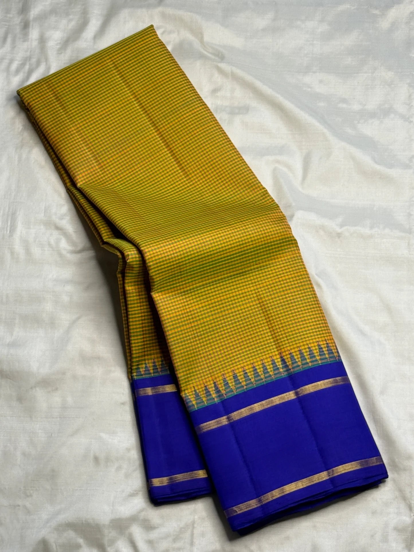 Sampanga Gold Pure Silk Kanchipuram Kanchi Kattam Saree - body detail