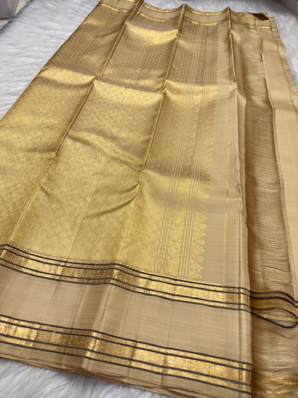 Ivory Gold Handwoven Pure Silk Kancheepuram Rettapet Saree with Dark-Edged Gold Zari Border