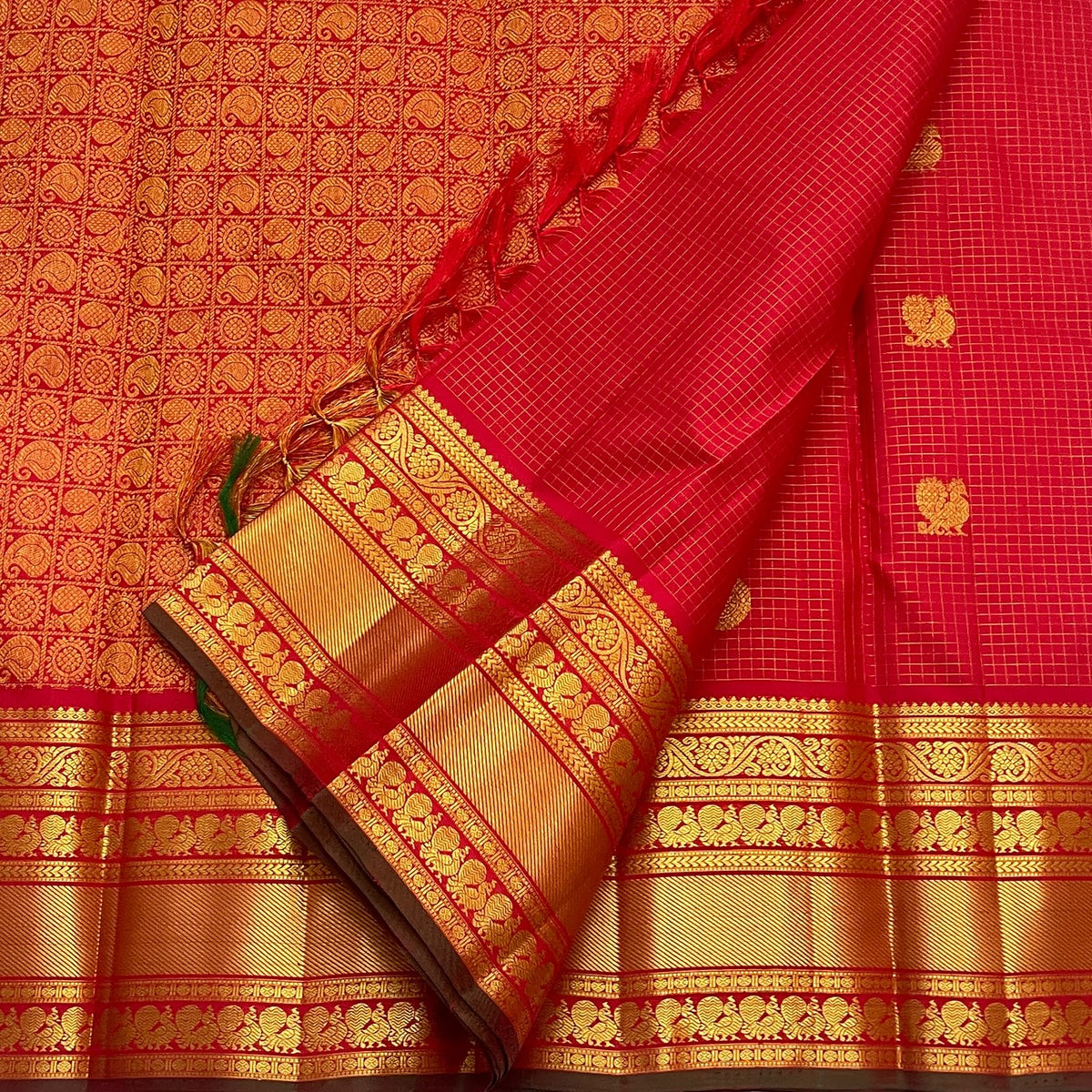 Kumkum red handwoven pure silk Kanchipuram Zari Kattam saree with Mayil Chakram buttas and gold zari border — Idam Living