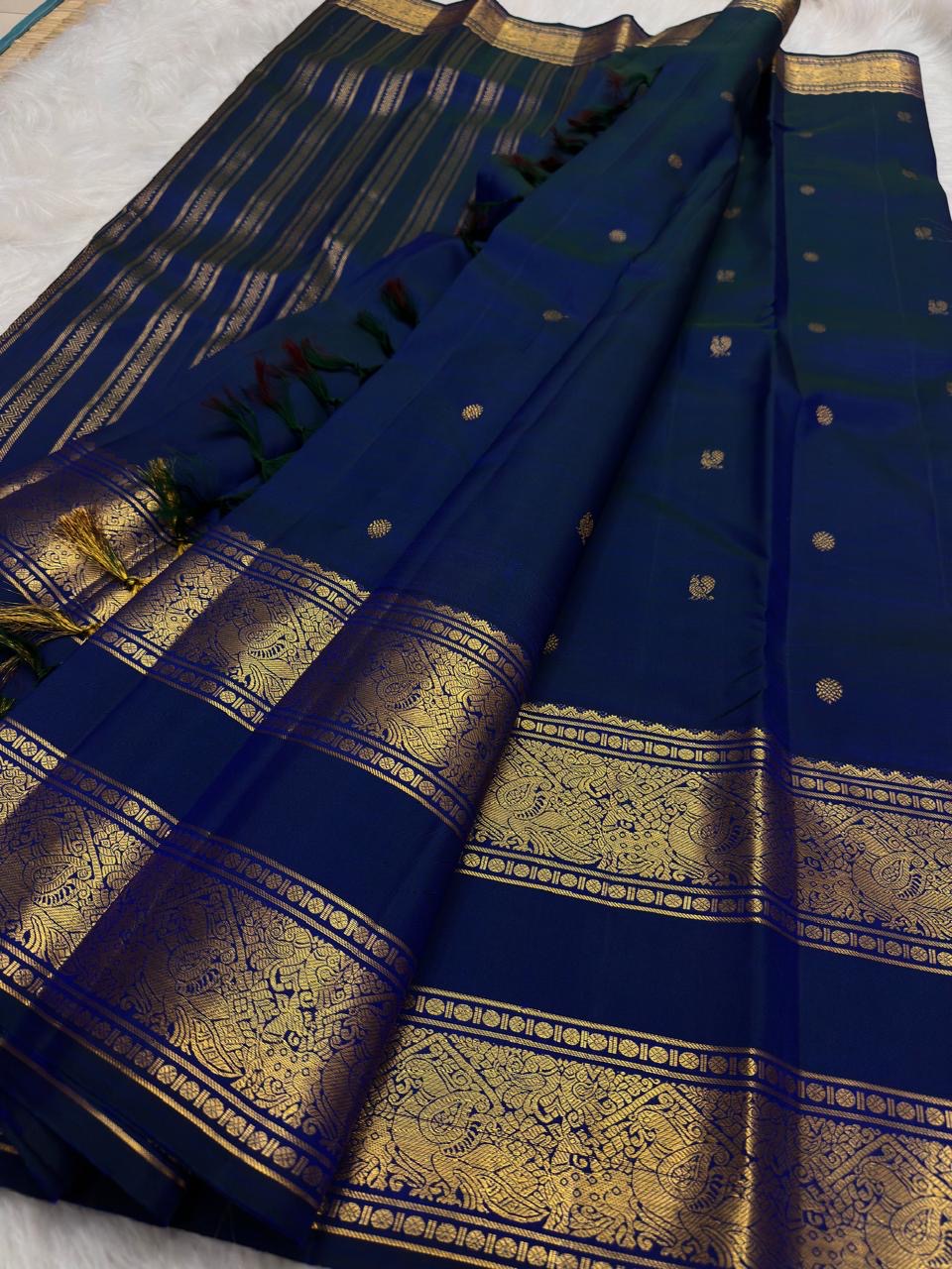 Royal Sapphire Blue pure Kanchipuram silk saree Mayil butta detail