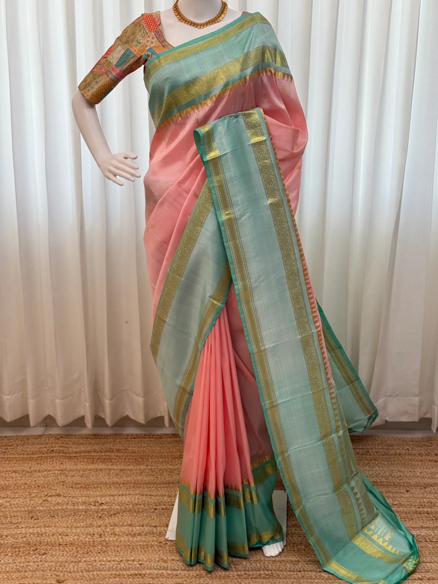 kanchipuram silk saree pallu in sea green zari weave available in the usa