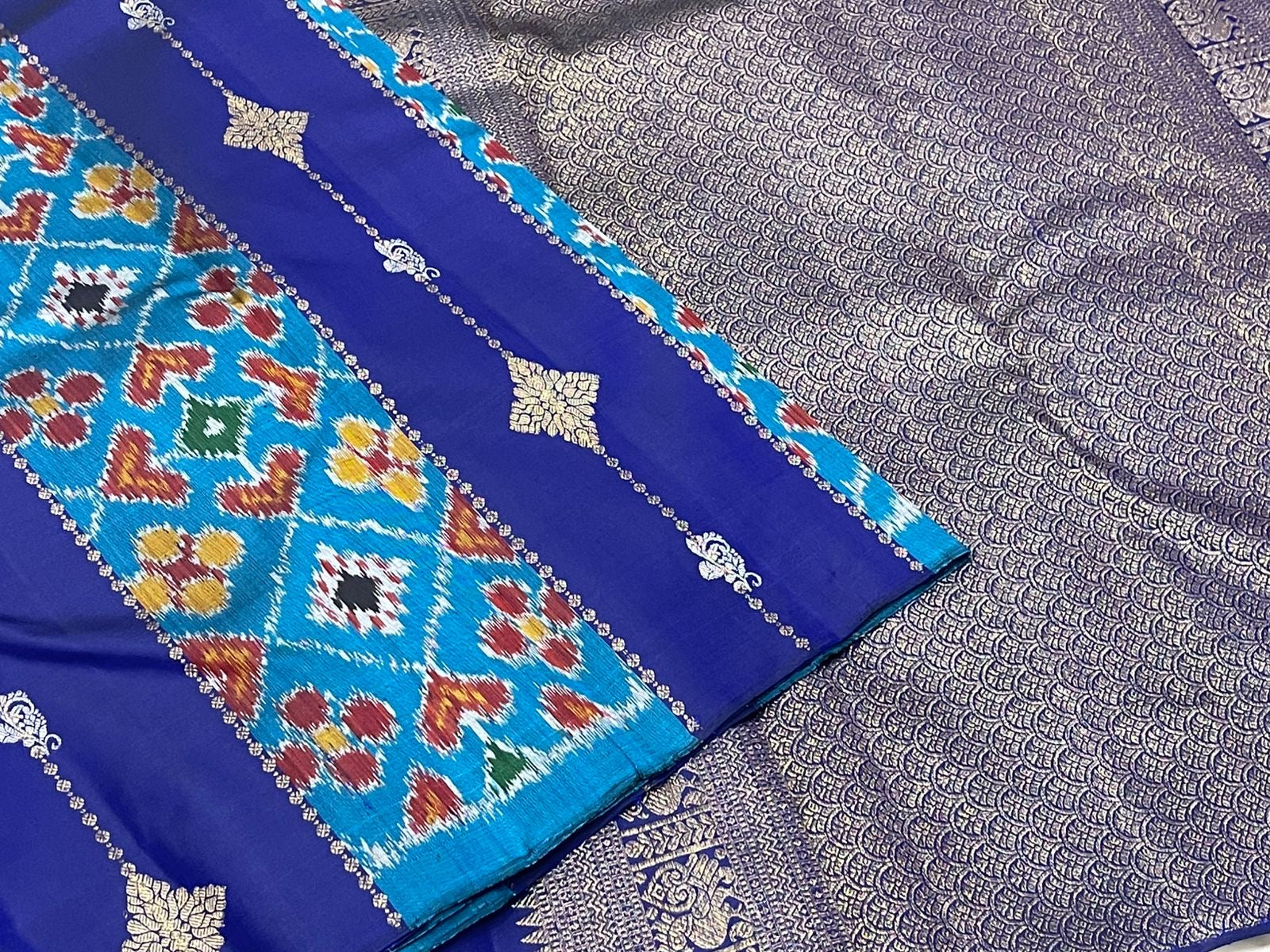 Sky blue Kanjeevaram saree with Pochampally ikat fusion and hexagonal silk thread butta — Idam Living