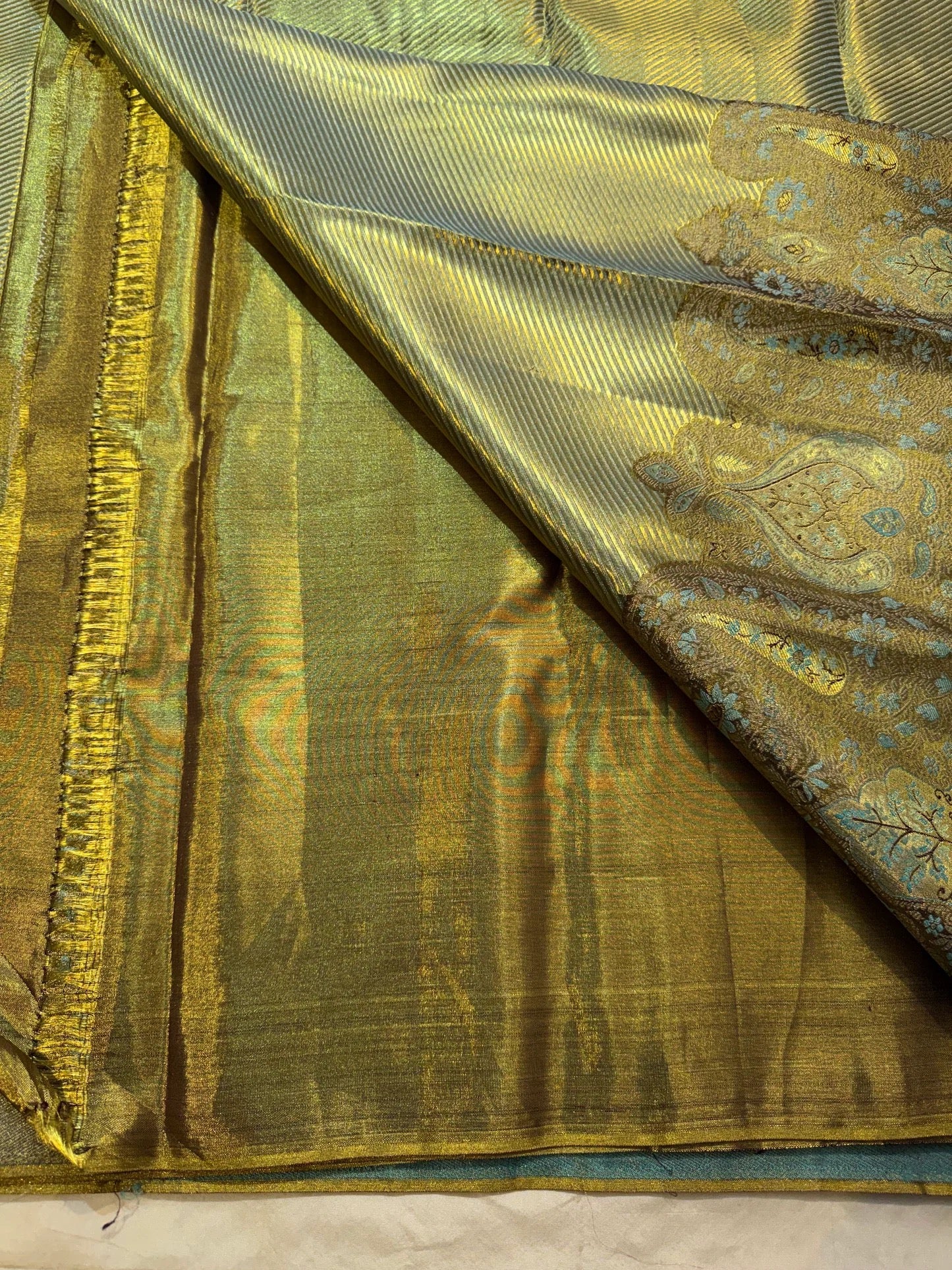 Smoky Olive Handwoven Pure Silk Kanjeevaram Saree with Antique Gold and Faded Turquoise Ornamental Border